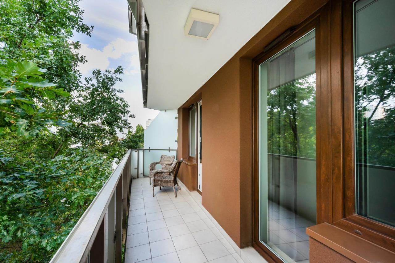 Sluzew Manhattan Place Apartment Varşovia Exterior foto